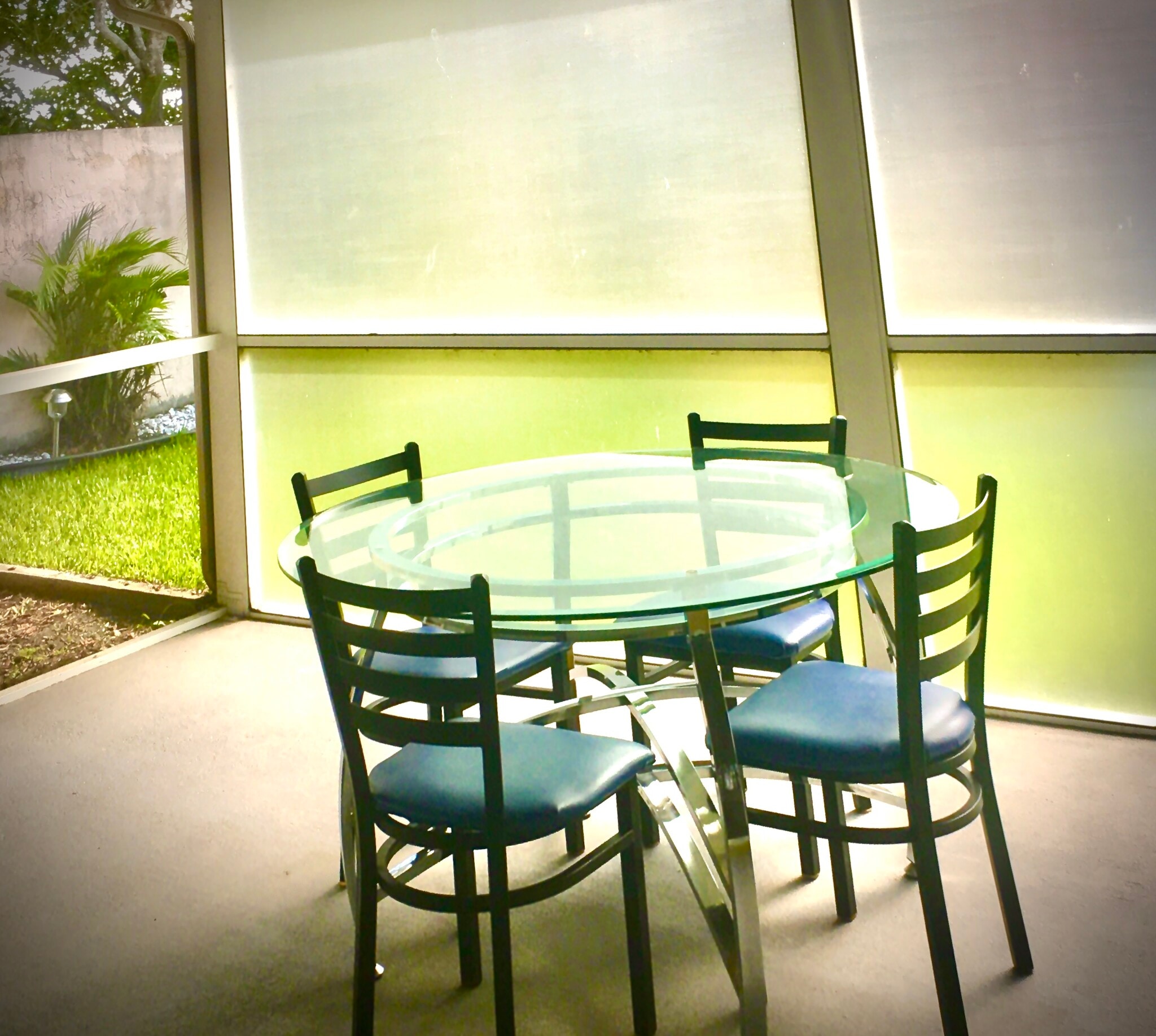 Furnished - 38 Gables Blvd
