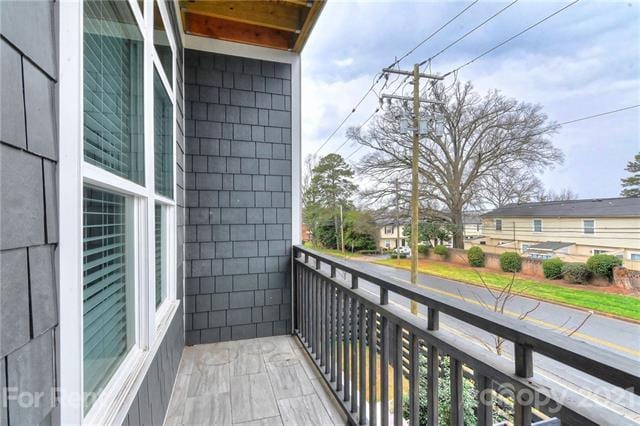 Building Photo - 935 McAlway Rd