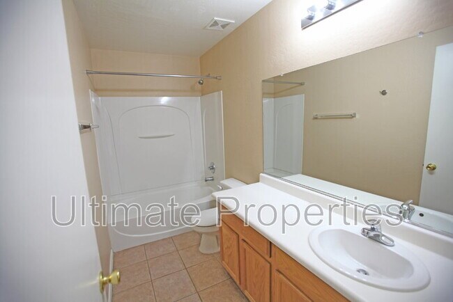 Building Photo - 24991 W Dove Ridge