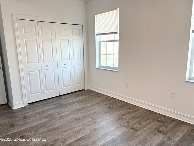 Building Photo - 1455 Isabella Dr