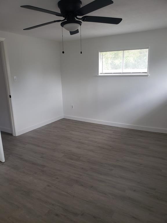 Building Photo - 910 Adele St