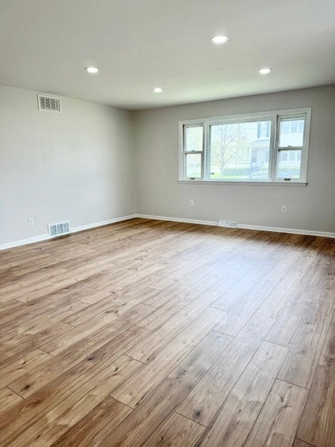 Building Photo - 21 N Locust St