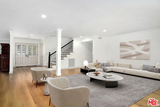 Building Photo - 5020 Dantes View Dr
