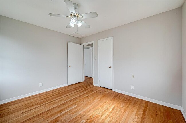 Building Photo - 2703 Cypress St