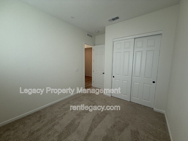 Building Photo - 8283 Humble Ct