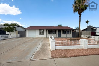 Building Photo - 4Bed/2Bath House at Chandler Blvd/McQueen Rd! Ready for Immediate Move-In! – NO HOA!