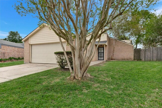 Primary Photo - 16003 Birch Vale Dr