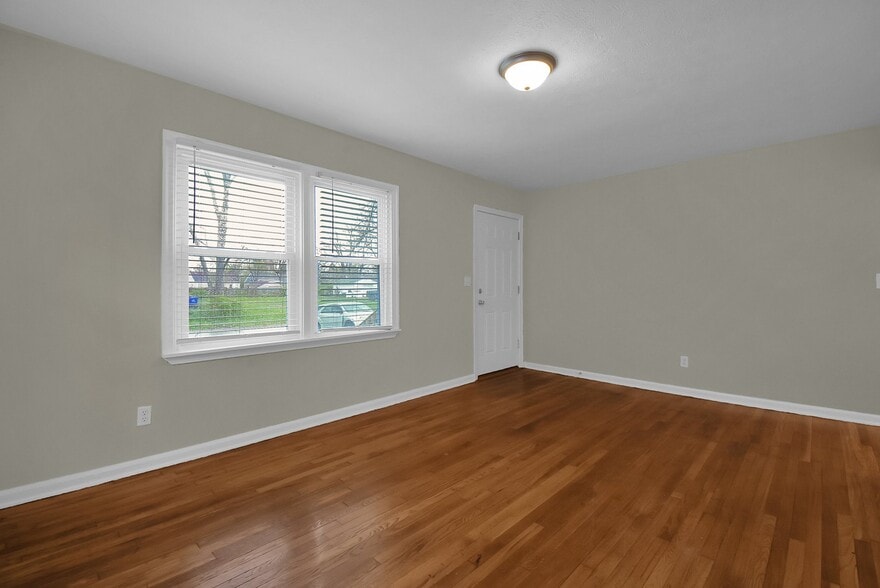 Building Photo - 2566 Atwood Ter