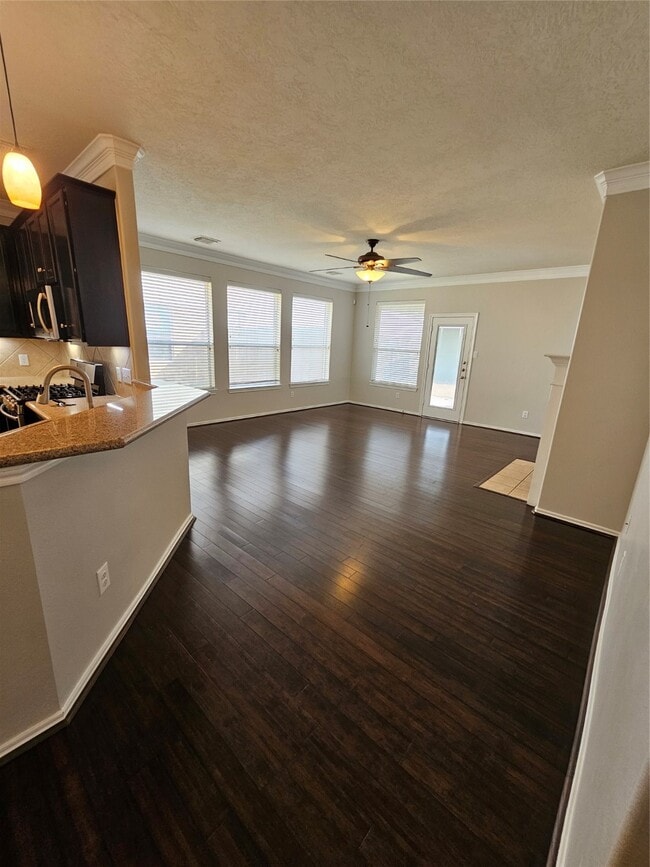 Building Photo - 2545 Sandvalley Way