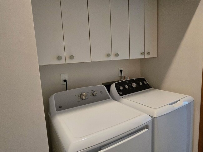 Building Photo - Makiki Heights 2 bedroom with Amazing Views