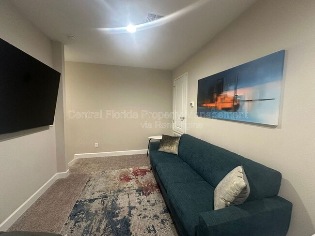 Building Photo - 240 Villa Domani Ct