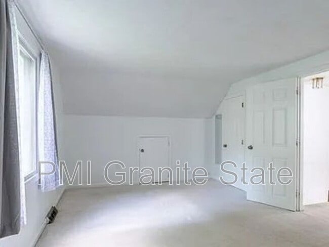 Building Photo - 3 Duckford Cir