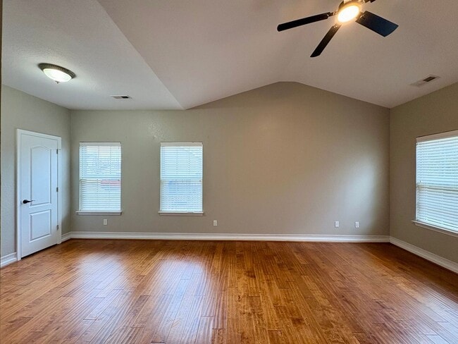 Building Photo - Harbour Breeze Estates