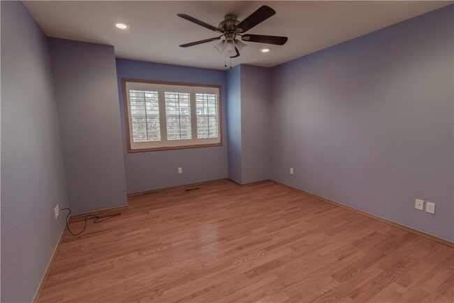 Building Photo - 903 Red Fox Cir