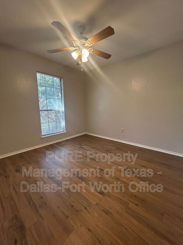 Building Photo - 116 Windmill Ridge Dr