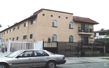 Building Photo - 14801 DELANO ST.