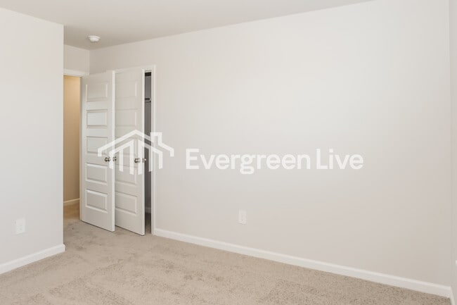 Building Photo - 17753 Denham Cir