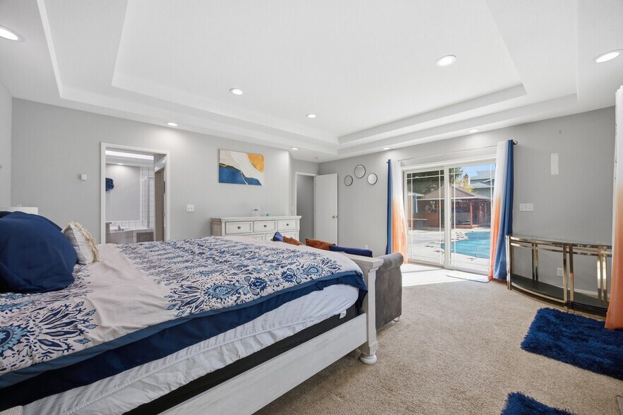 Building Photo - 1709 S Perry Ct