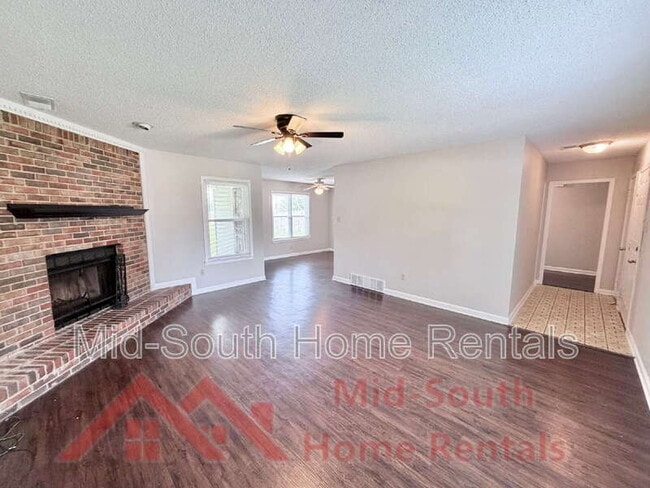 Building Photo - 7328 Hillshire Dr