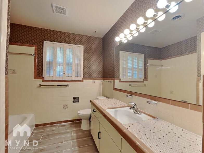 Building Photo - 7527 Quail Run Dr