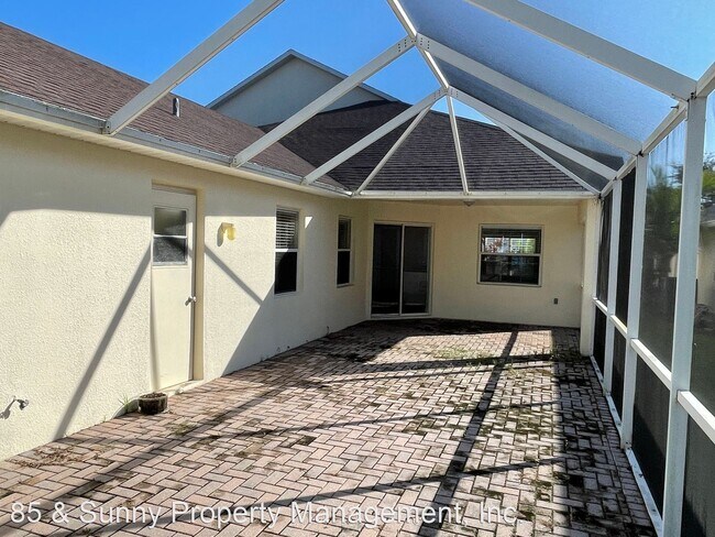 Building Photo - 5 br, 2 bath House - 5361 Somerville Dr
