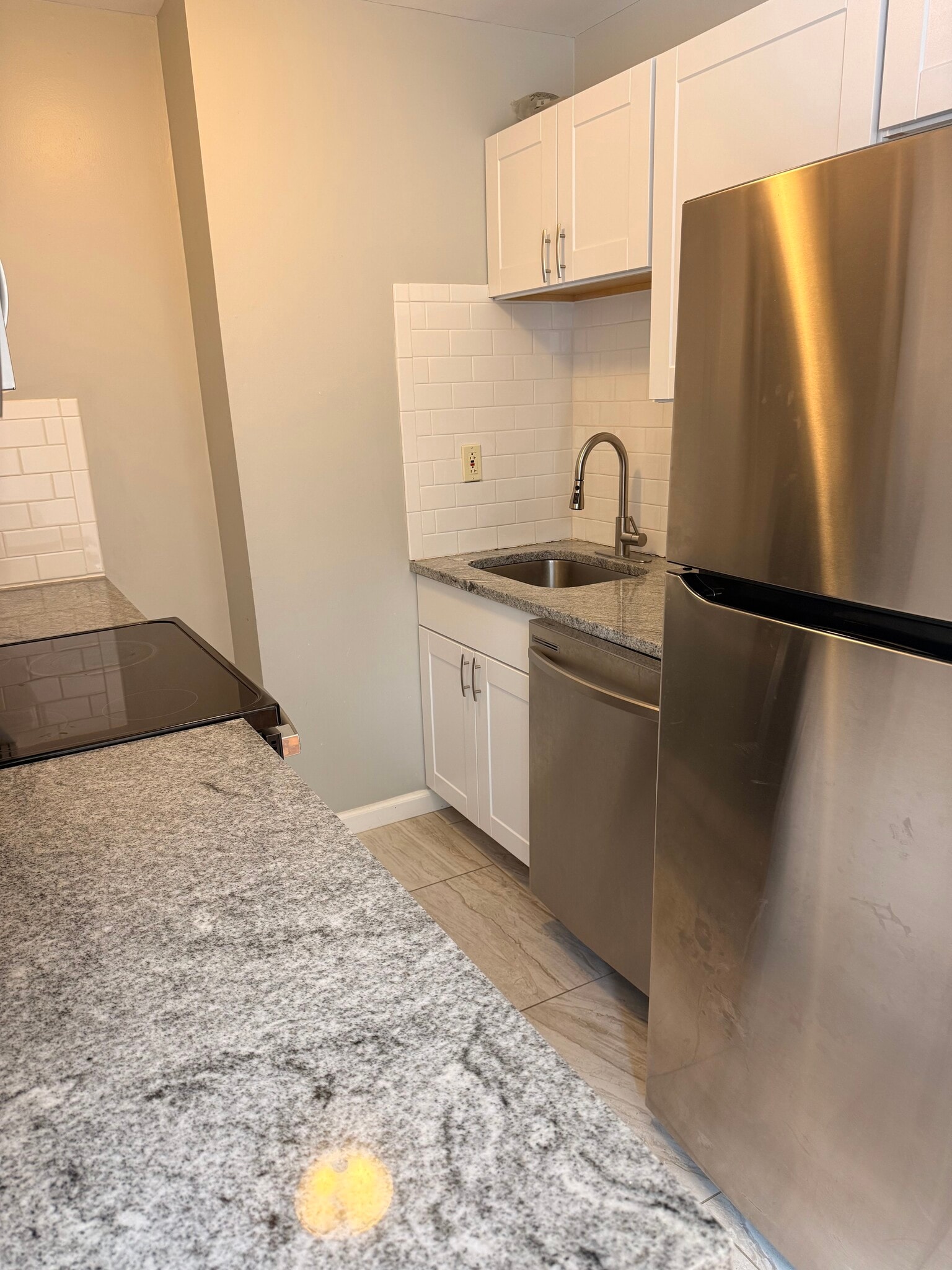 Building Photo - 11 Wopowog Trl