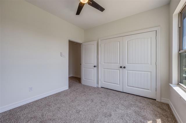 Building Photo - 2605 Calgary Dr