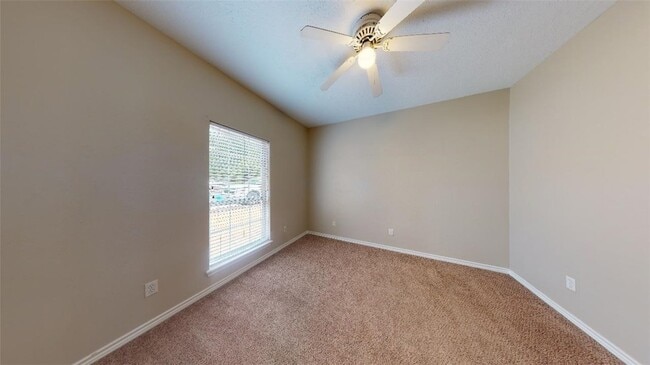 Building Photo - 1621 Park Pl