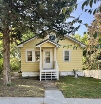 Building Photo - 2 Bedroom Home with Partially Finished Bas...