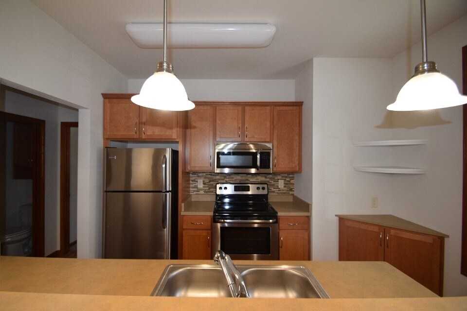 Building Photo - 2224 Regent St