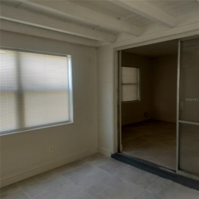 Building Photo - 1515 32nd St NW