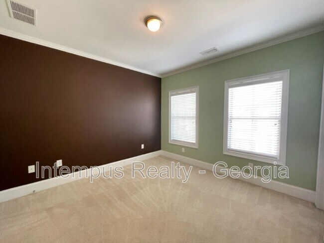 Building Photo - 1688 Mosaic Way