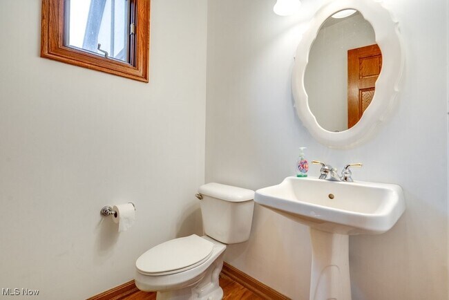 Building Photo - 4700 Barnsleigh Dr