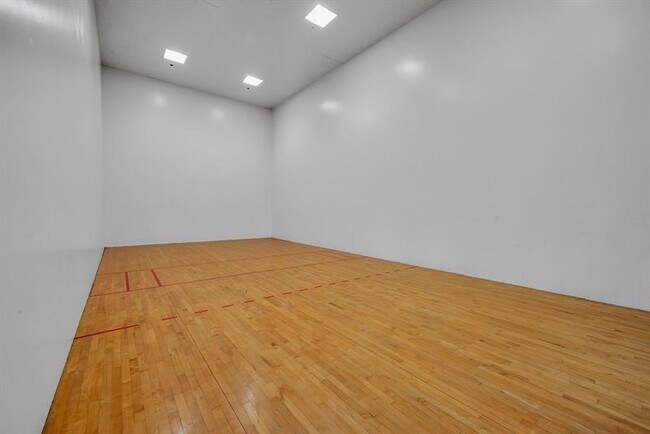 Building Photo - 3815 NW Mediterranean Ln