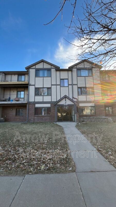 Building Photo - 2344 N 44th St