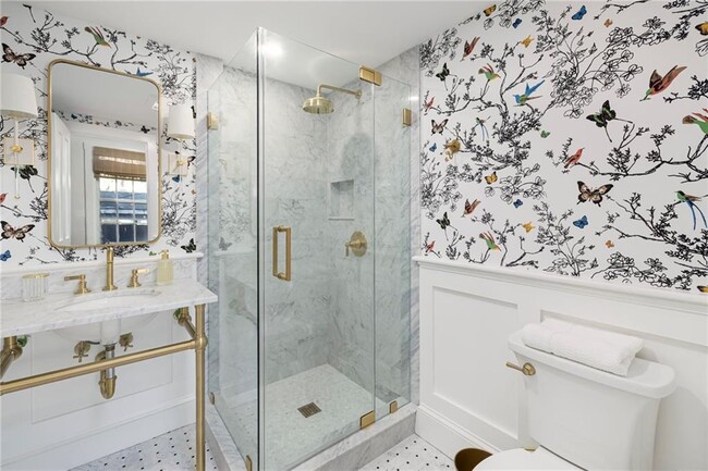 Building Photo - 23 Mt Vernon St