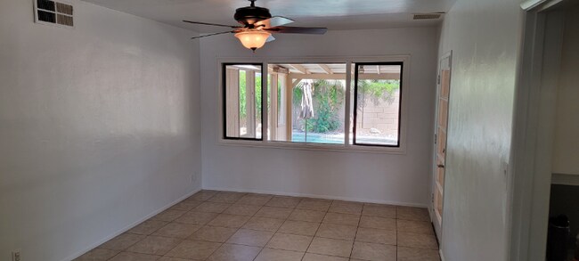 Building Photo - 8044 E Cambridge Ave