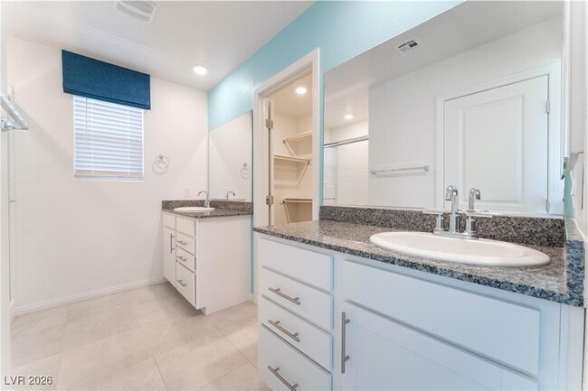 Building Photo - 1825 Jennifer Brk Pl