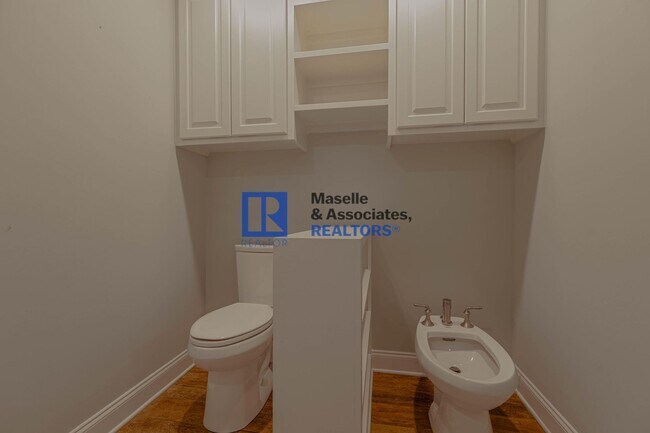 Building Photo - 2 Bed/2 Bath Townhouse in Brandon