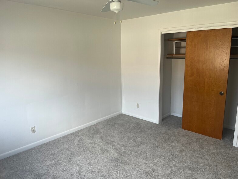 Building Photo - 3783 Wilmar Dr