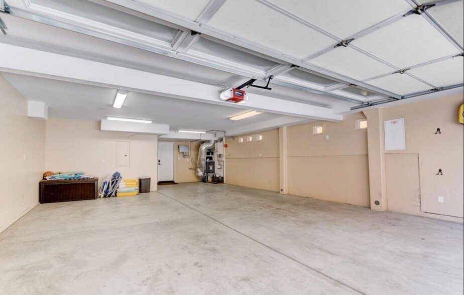 Building Photo - 754 Devon Ct