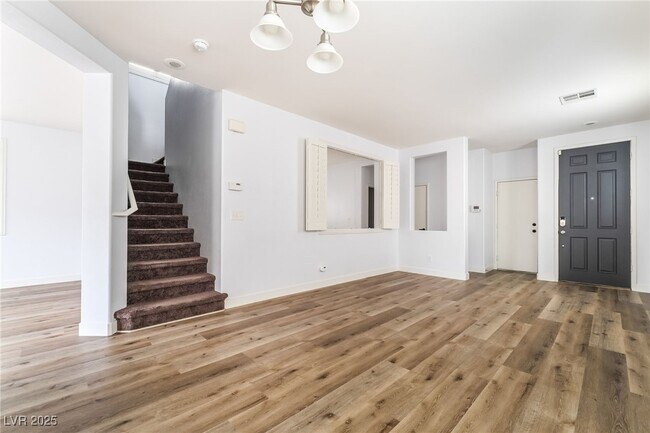 Building Photo - 268 Bella Matese Ave