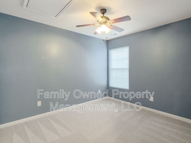 Building Photo - 266 Mayfield Dr