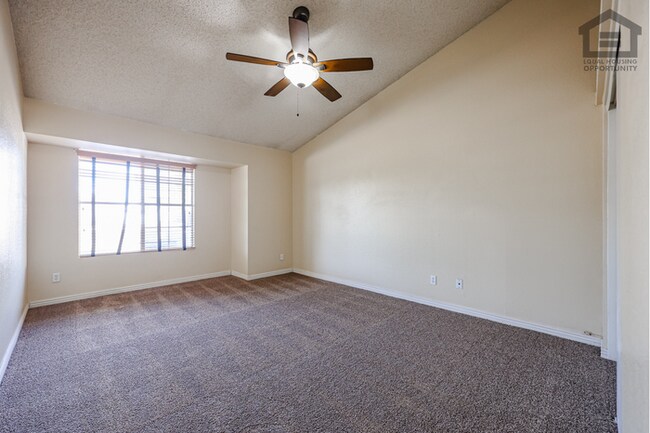 Building Photo - 3Bed/2Bath House at 59th Ave/Union Hills! Ready for Immediate Move-In!
