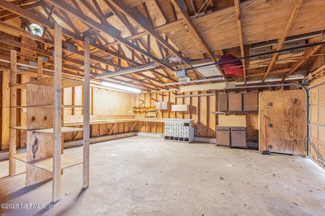 Building Photo - 6022 Sudbury Ave