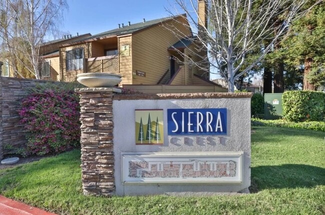 Building Photo - Deluxe Condo-2BR / 2BA near Santana Row/Santa Clara Valley Medical Center