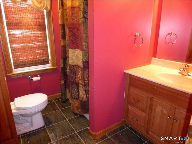 Building Photo - 28 Frederick St