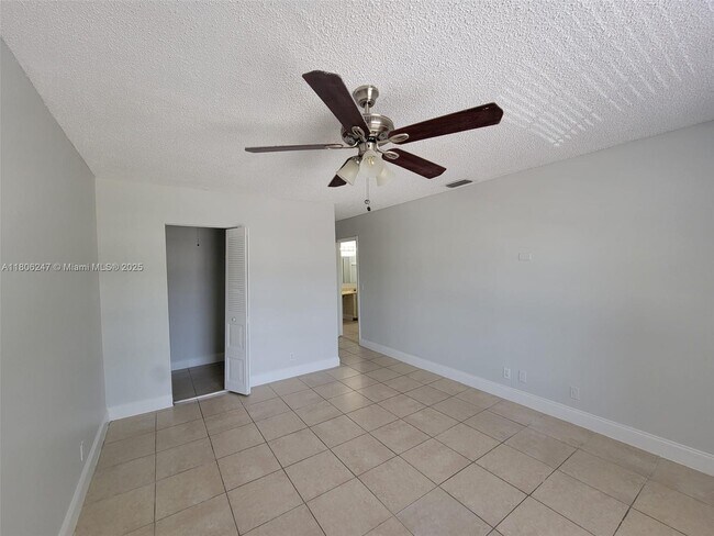 Building Photo - 5881 NW 57th Ave