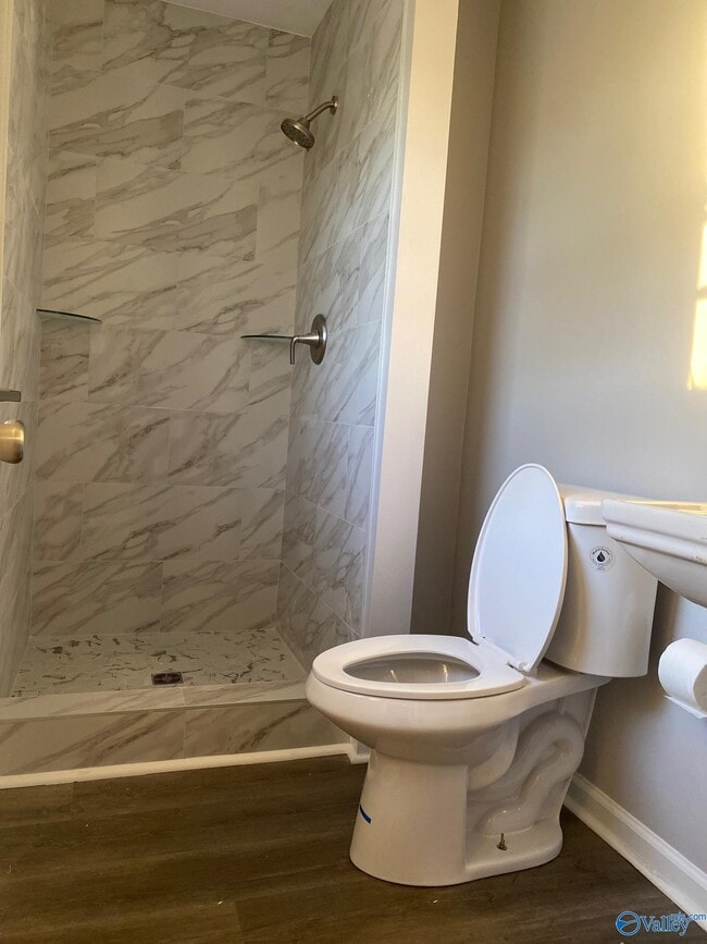 Building Photo - 4411 McClain Ln NW