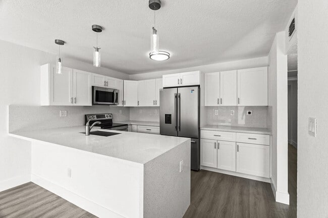 Building Photo - 20731 NW 41st Ave